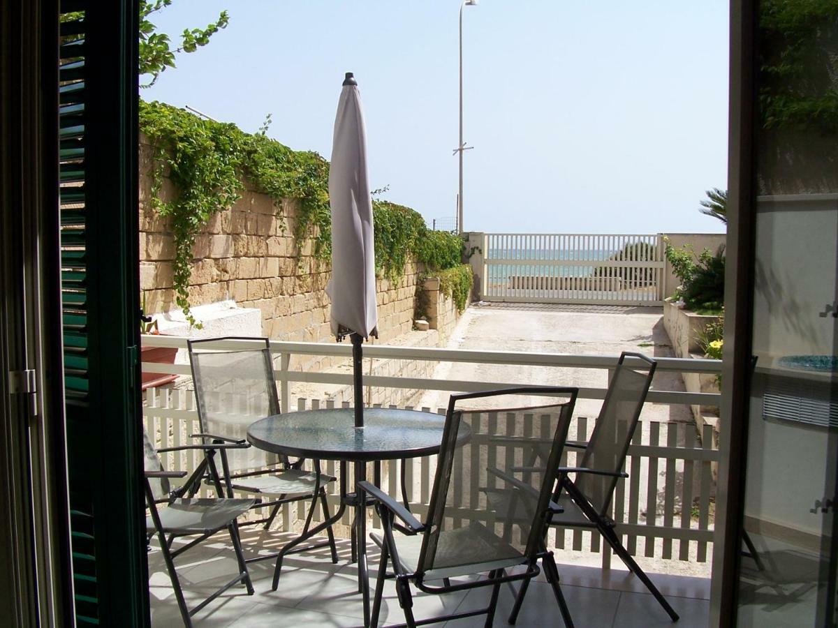 Mare Addosso Villa Marina di Ragusa Buitenkant foto